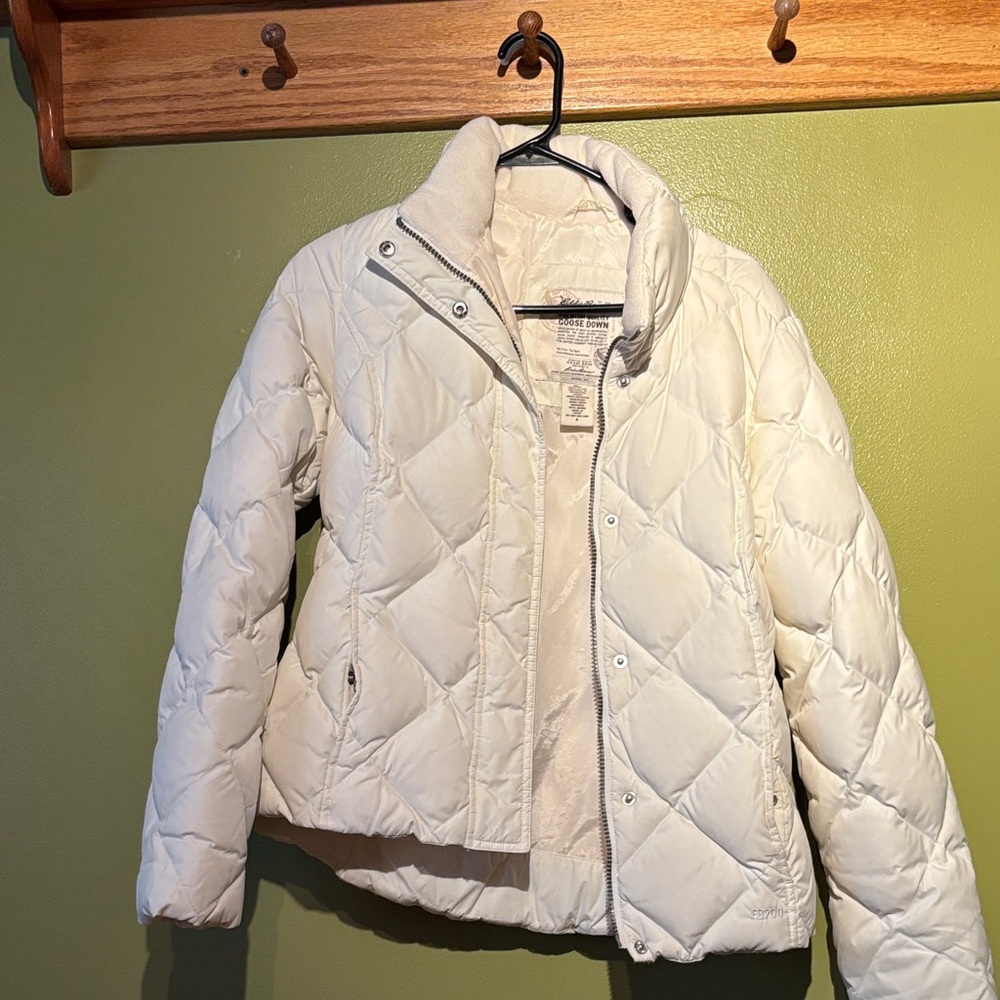 Eddie Bauer Women's Off-White Quilted Puffer Jacket